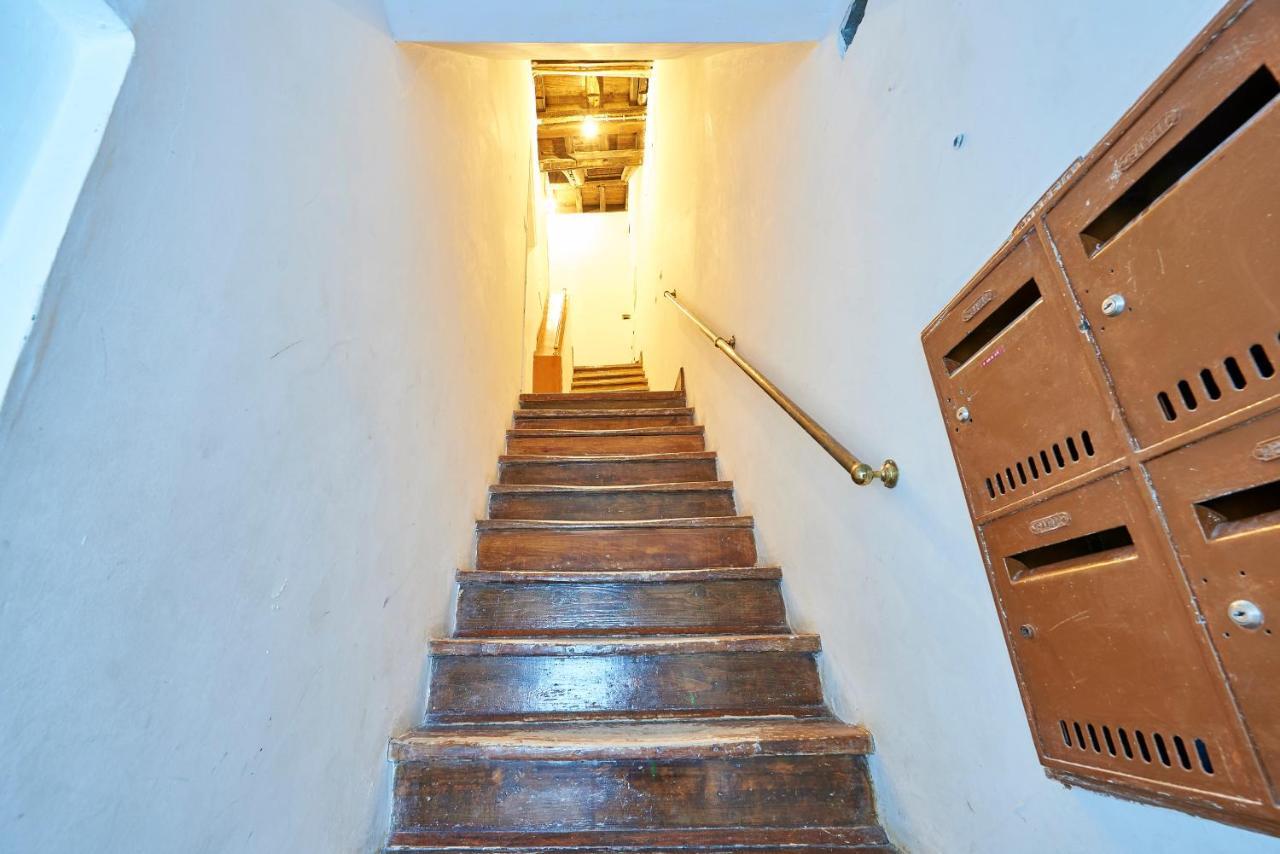 Duque In Chiado II Apartment Lisbon Bilik gambar